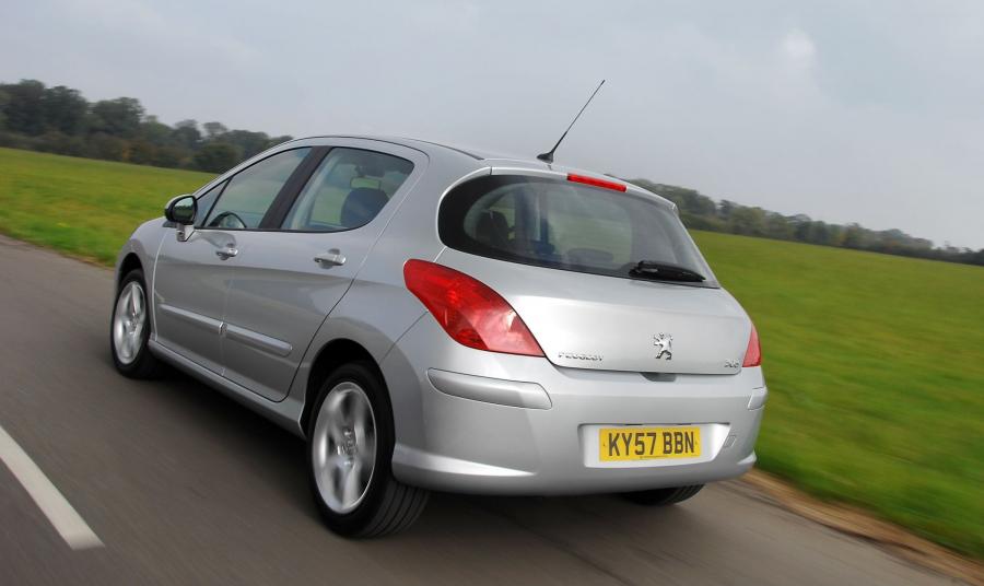  Peugeot 308 2007 года  (фото 28 из 125)